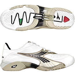 נעלי הטניס של דיאדורה דגם: SPEED TECH